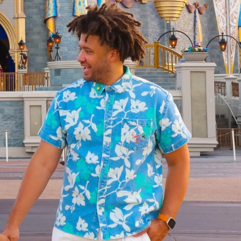 Make Me an Offer!NWT Collector's Disney Tiana Men's Floral Button up Dress Shirt - Picture 1 of 9